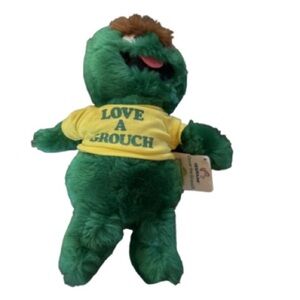 Vintage Applause Oscar the Grouch  Toy with Yellow Shirt